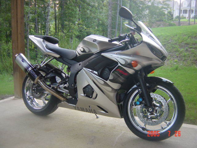 2004 Yamaha YZF-R6 LTD edition